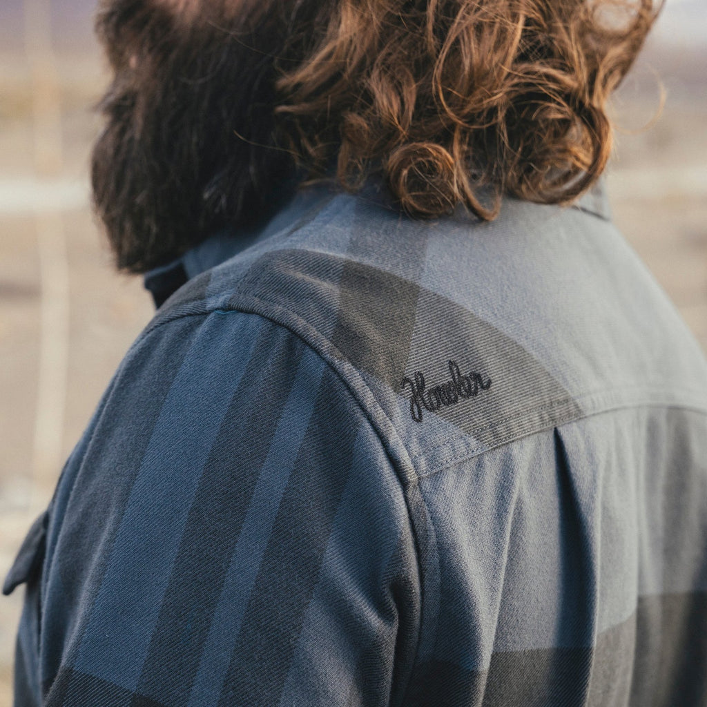 Roper's Clothing plaid flannel shirt in Mega Plaid: Petrol, chest pocket detail