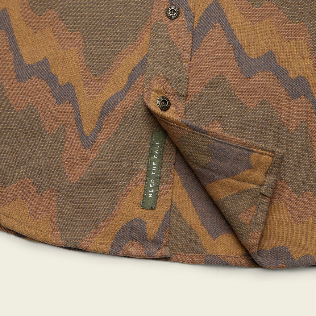 Roper's Clothing print flannel shirt in Sediment Jacquard: Camel, worn on model
