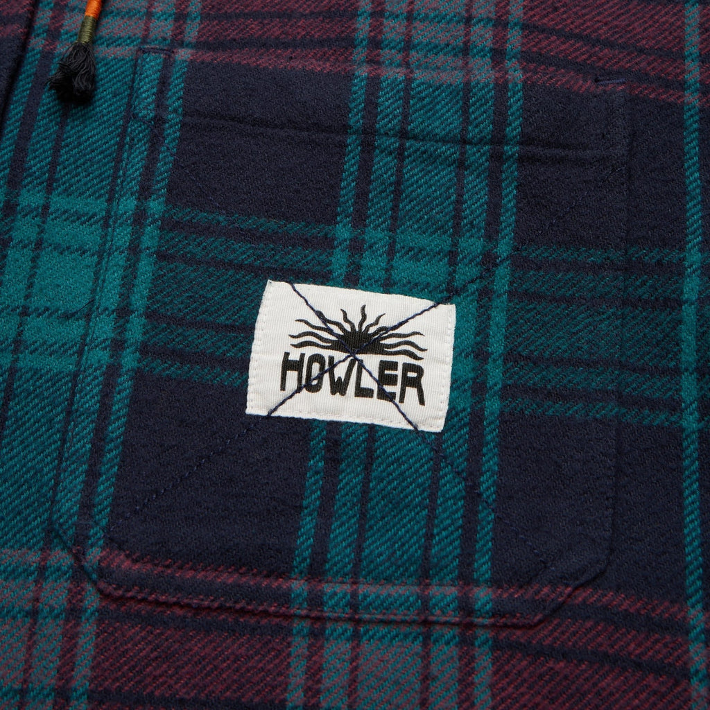 Roper's Clothing plaid hooded flannel in Mesa Plaid: Midnight, collar detail