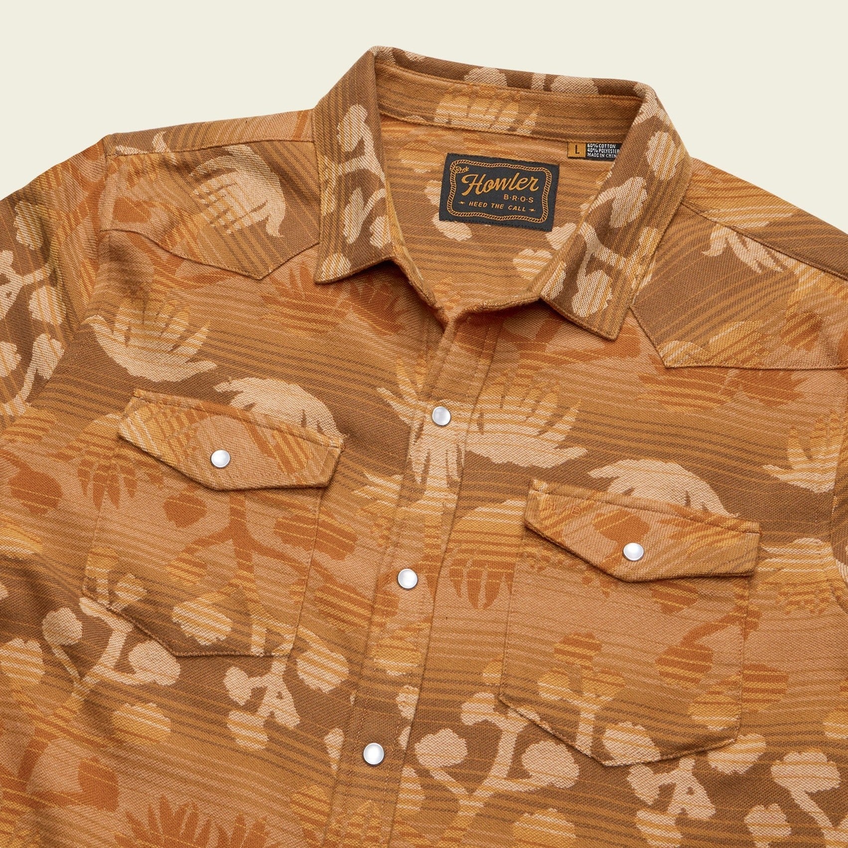 Roper's Clothing floral flannel shirt in Maguey Mirage: Camel, placket and yoke detail