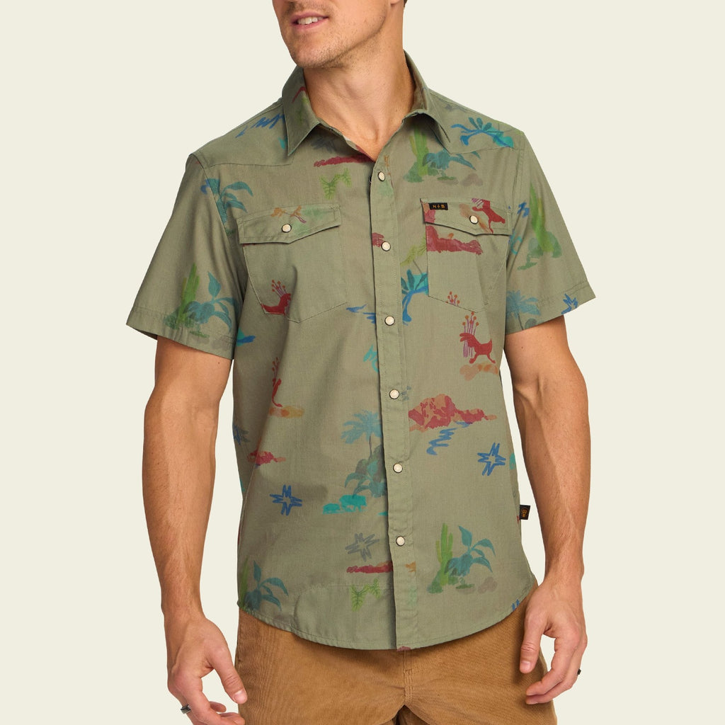 Roper's Clothing print cotton pearl snap shirt in Vision Quest: Olive, cuff and sleeve detail