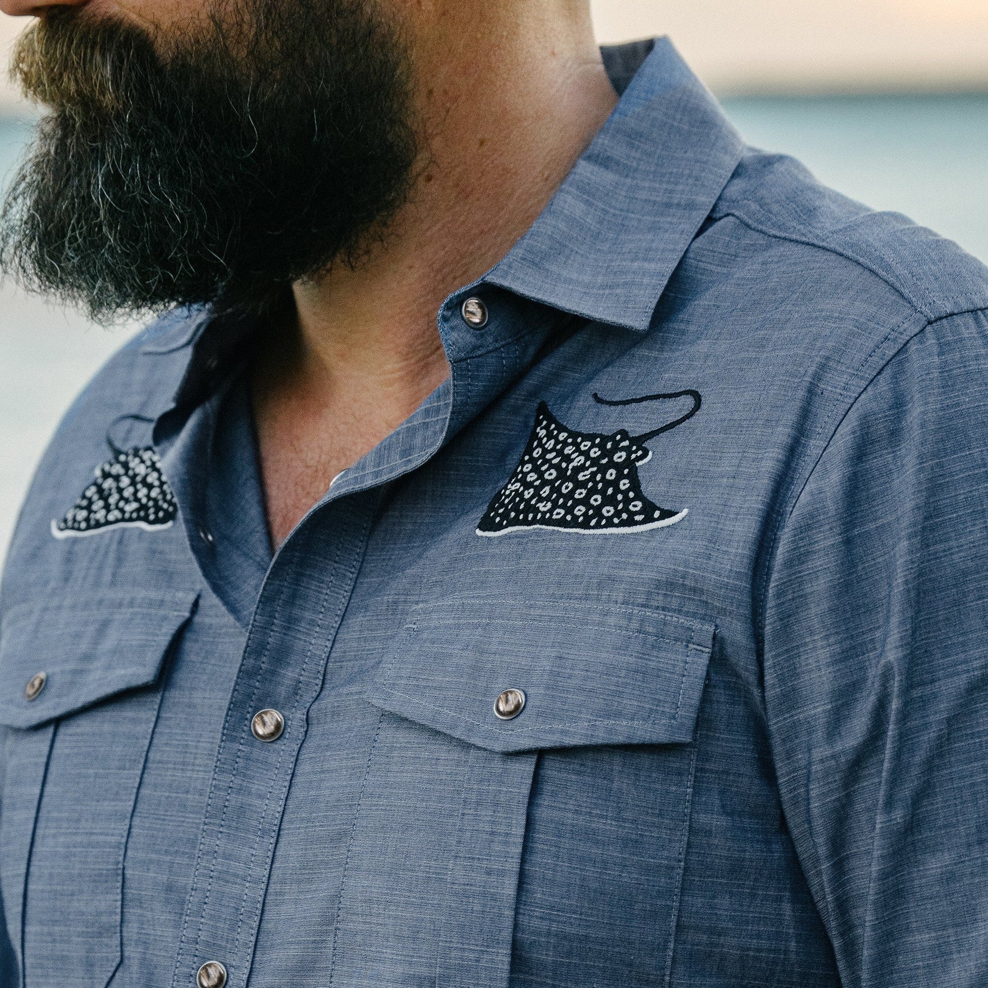 Roper's Clothing print performance knit western snap shirt in Patrolling Rays, back view