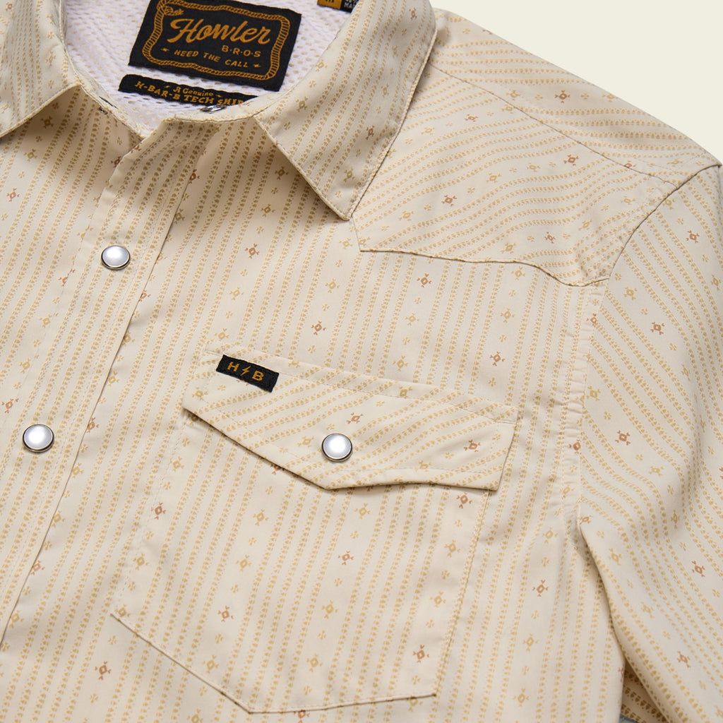 Roper's Clothing stripe performance snap shirt in Supernova Stripe: Leche, fabric close-up
