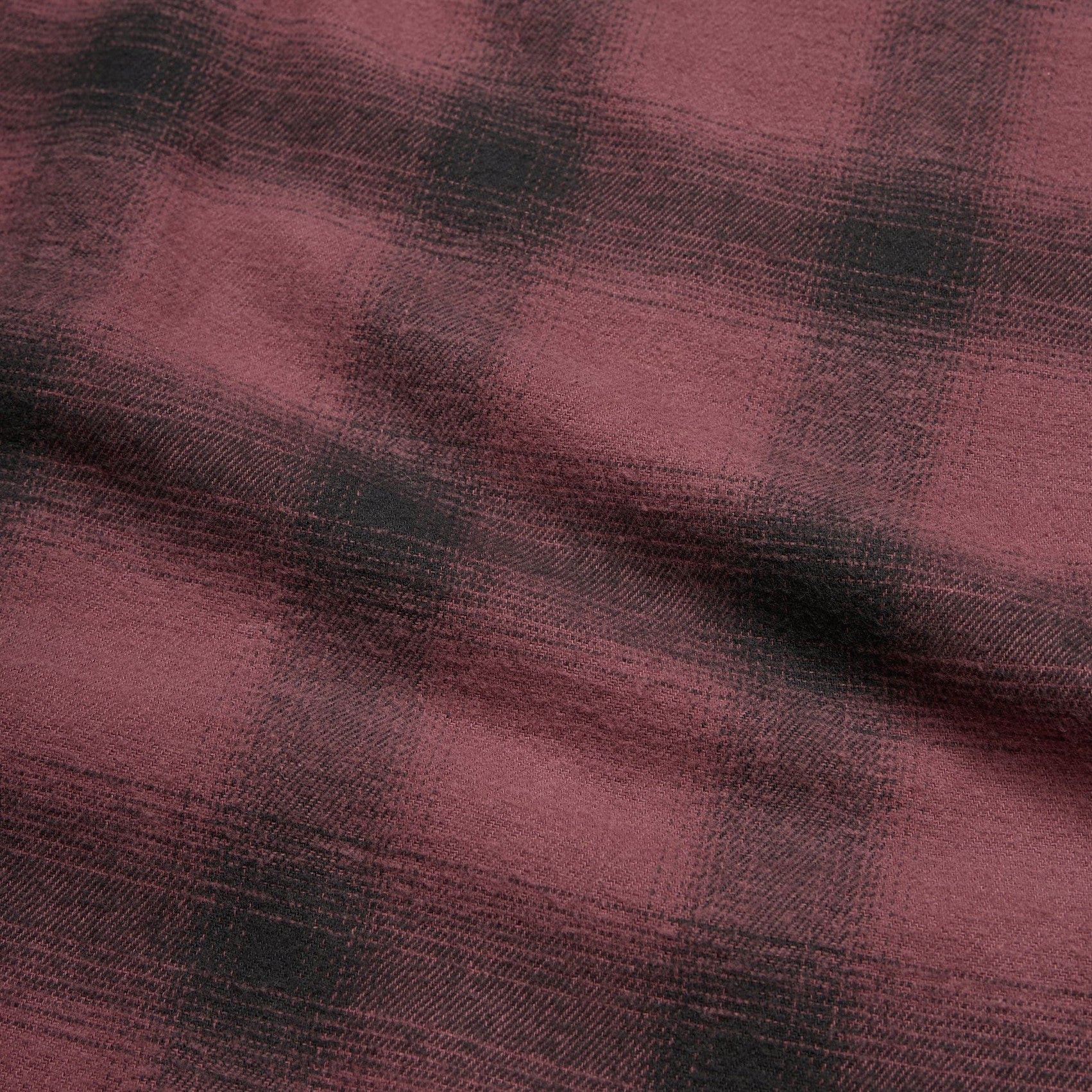 Roper's Clothing plaid flannel shirt in Emmett Plaid: Plum Wine, collar detail