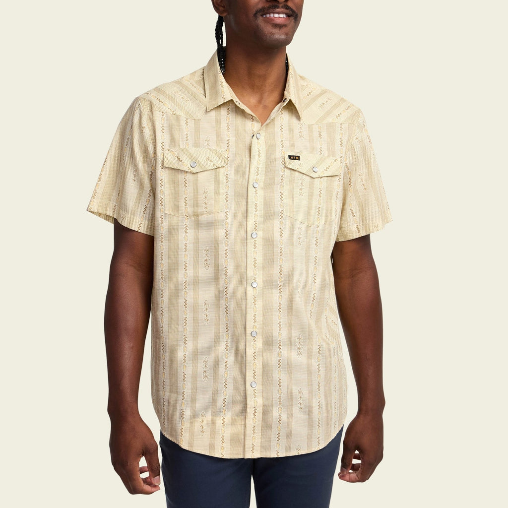 Roper's Clothing floral cotton pearl snap shirt in Prairie Garland: Dust, cuff and sleeve detail