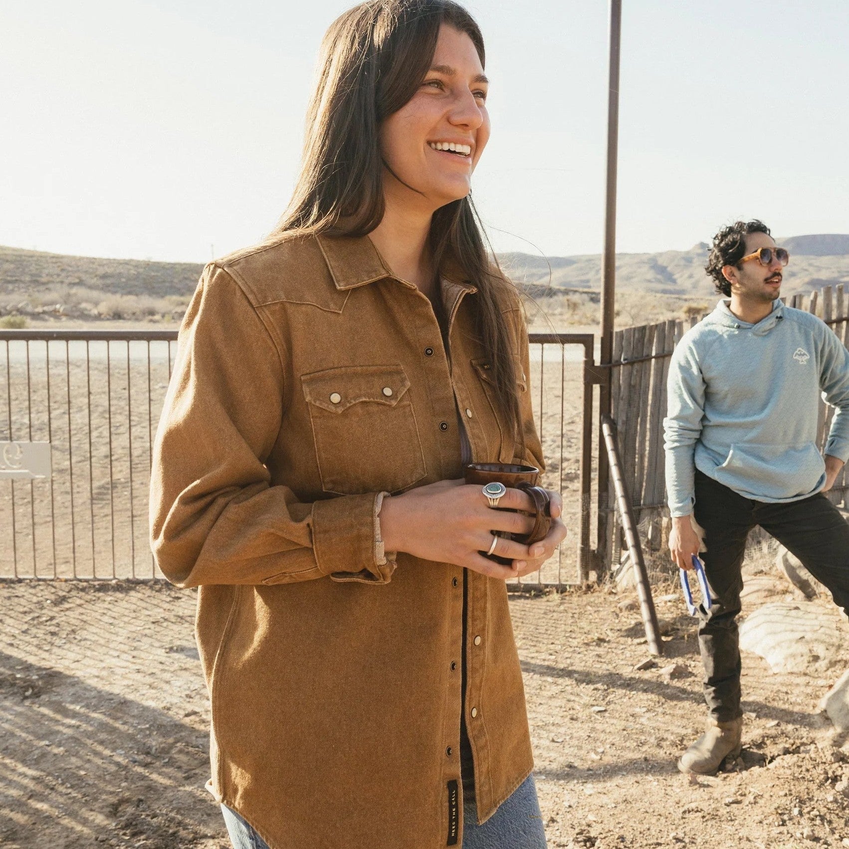 Roper's Clothing solid denim snap shirt in Owens Oaker Wash, chest pocket detail