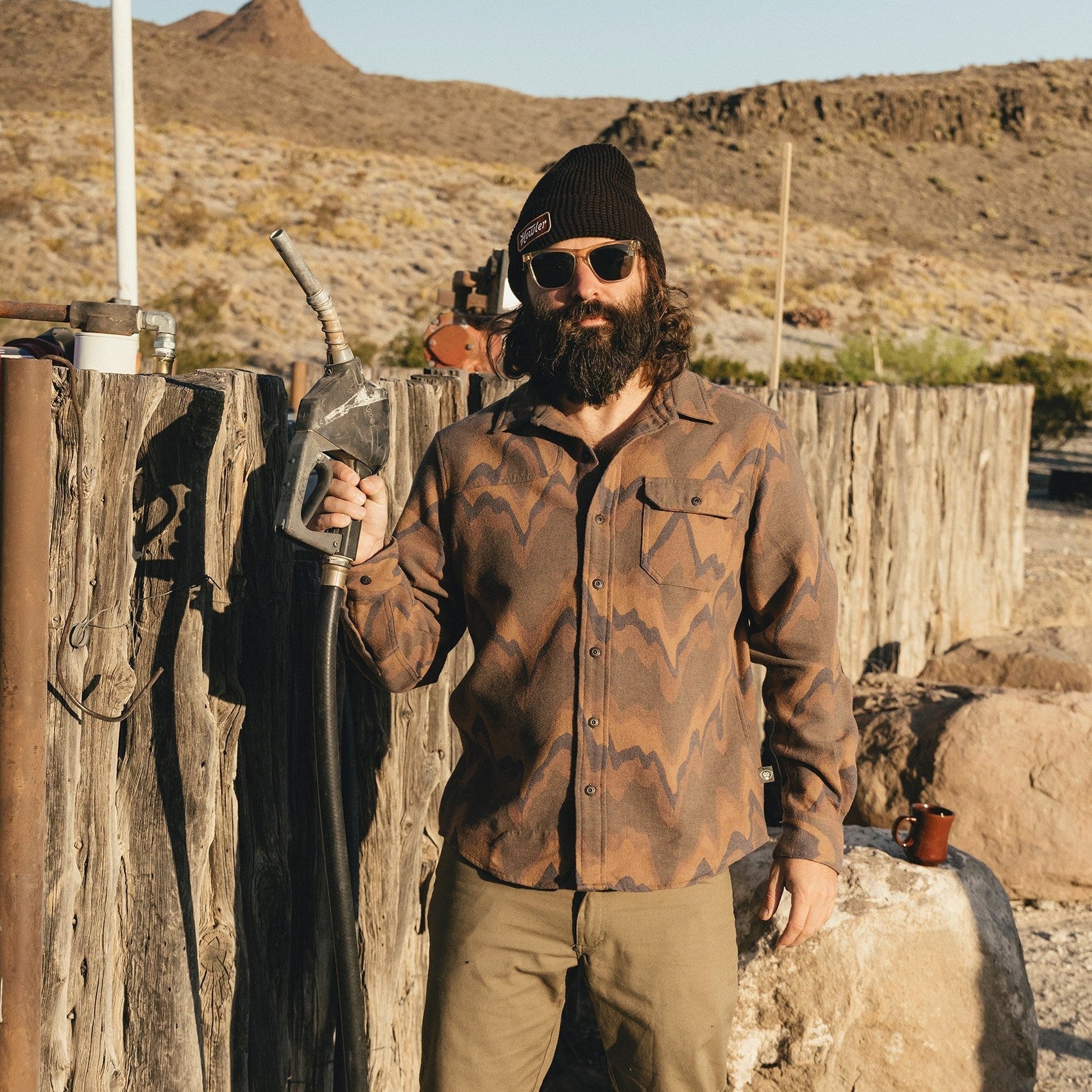Roper's Clothing print flannel shirt in Sediment Jacquard: Camel, back view