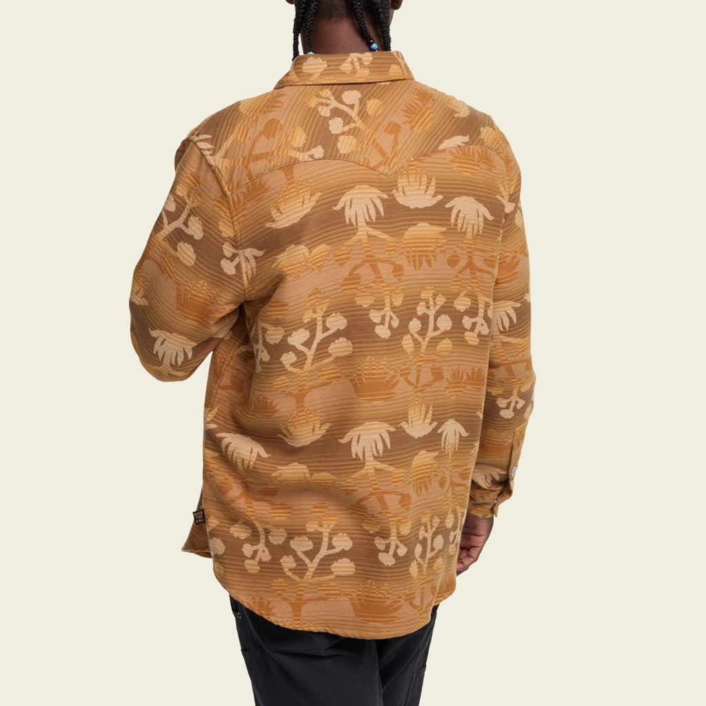 Roper's Clothing floral flannel shirt in Maguey Mirage: Camel, fabric close-up