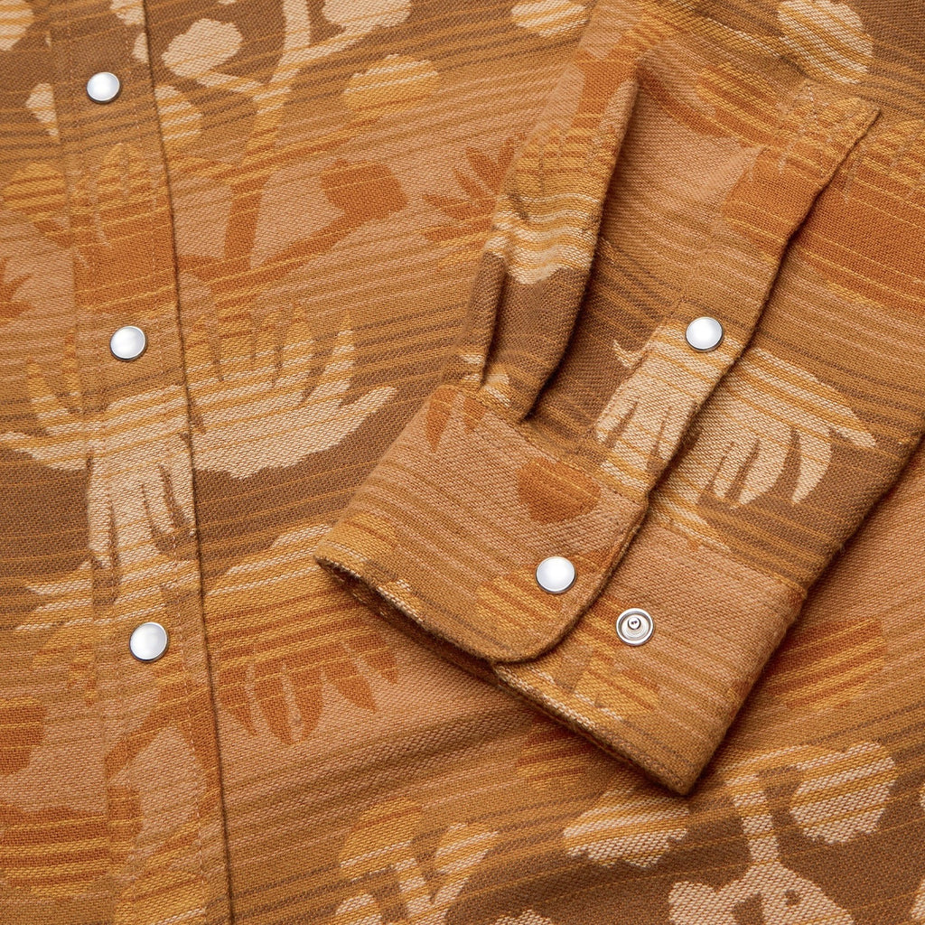 Roper's Clothing floral flannel shirt in Maguey Mirage: Camel, worn on model