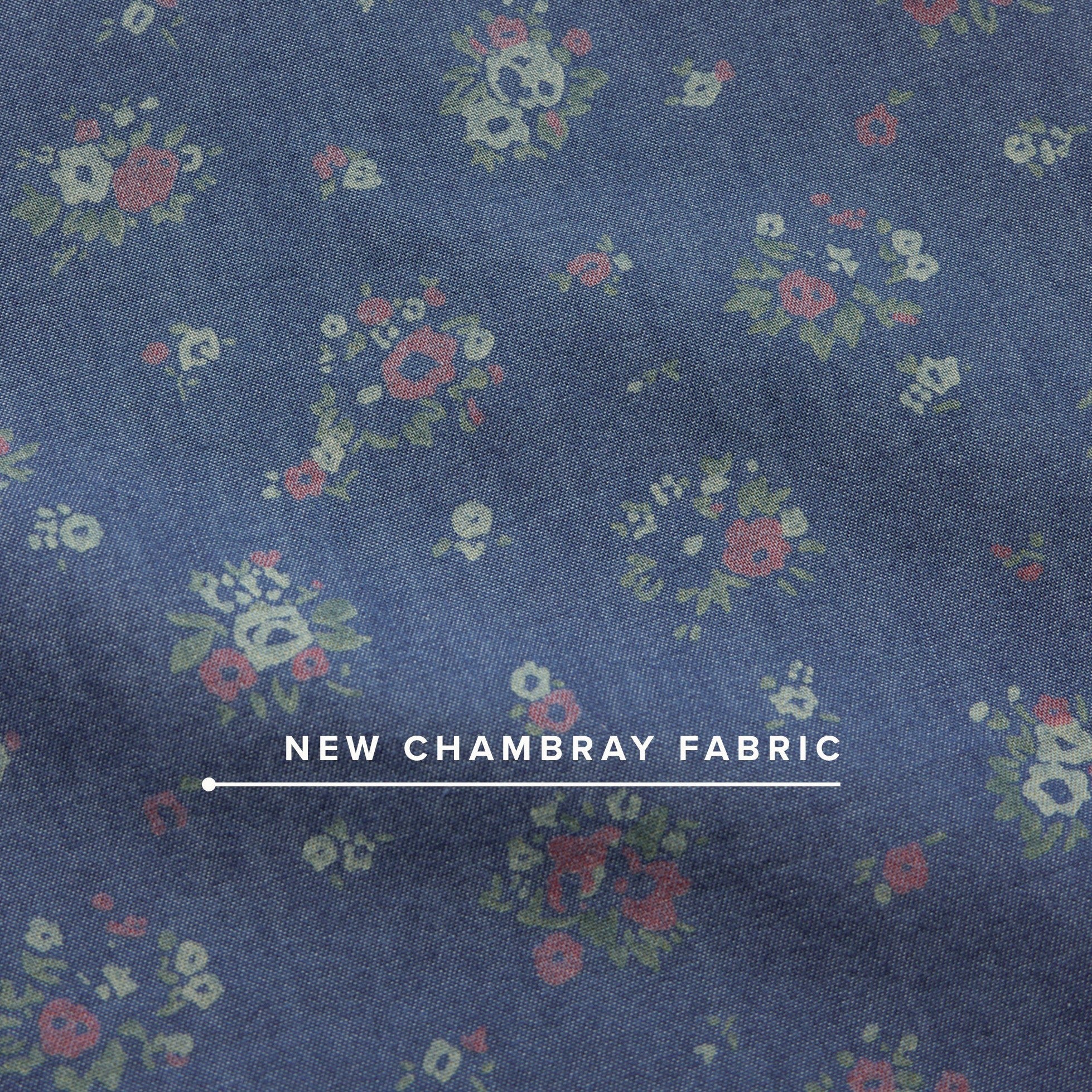 Roper's Clothing floral cotton pearl snap shirt in Bouquets: Washed Indigo, placket and yoke detail