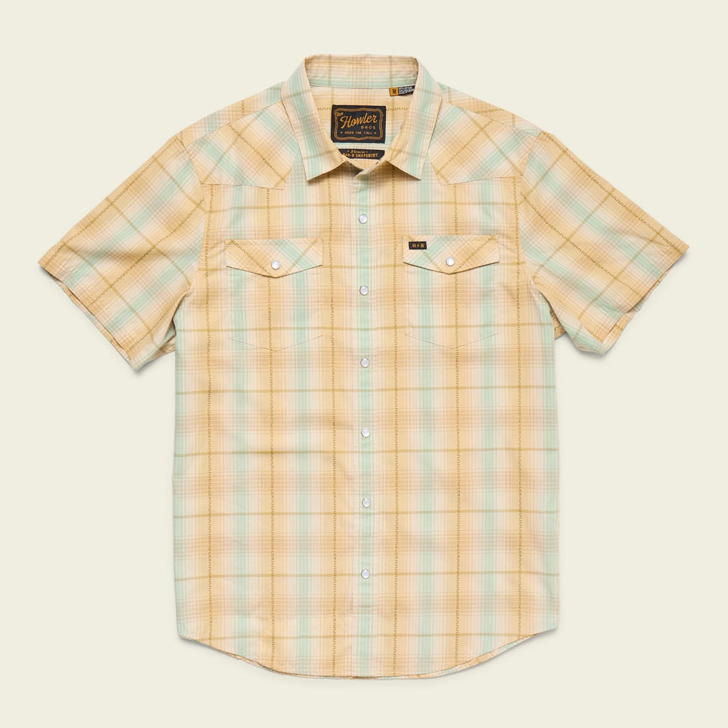 Roper's Clothing plaid cotton pearl snap shirt in Prairie Plaid: Gold, front view