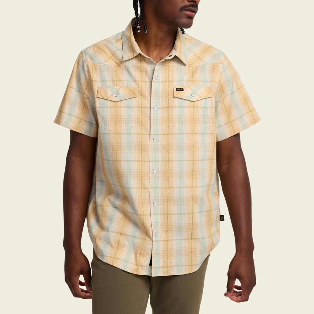 Roper's Clothing plaid cotton pearl snap shirt in Prairie Plaid: Gold, cuff and sleeve detail