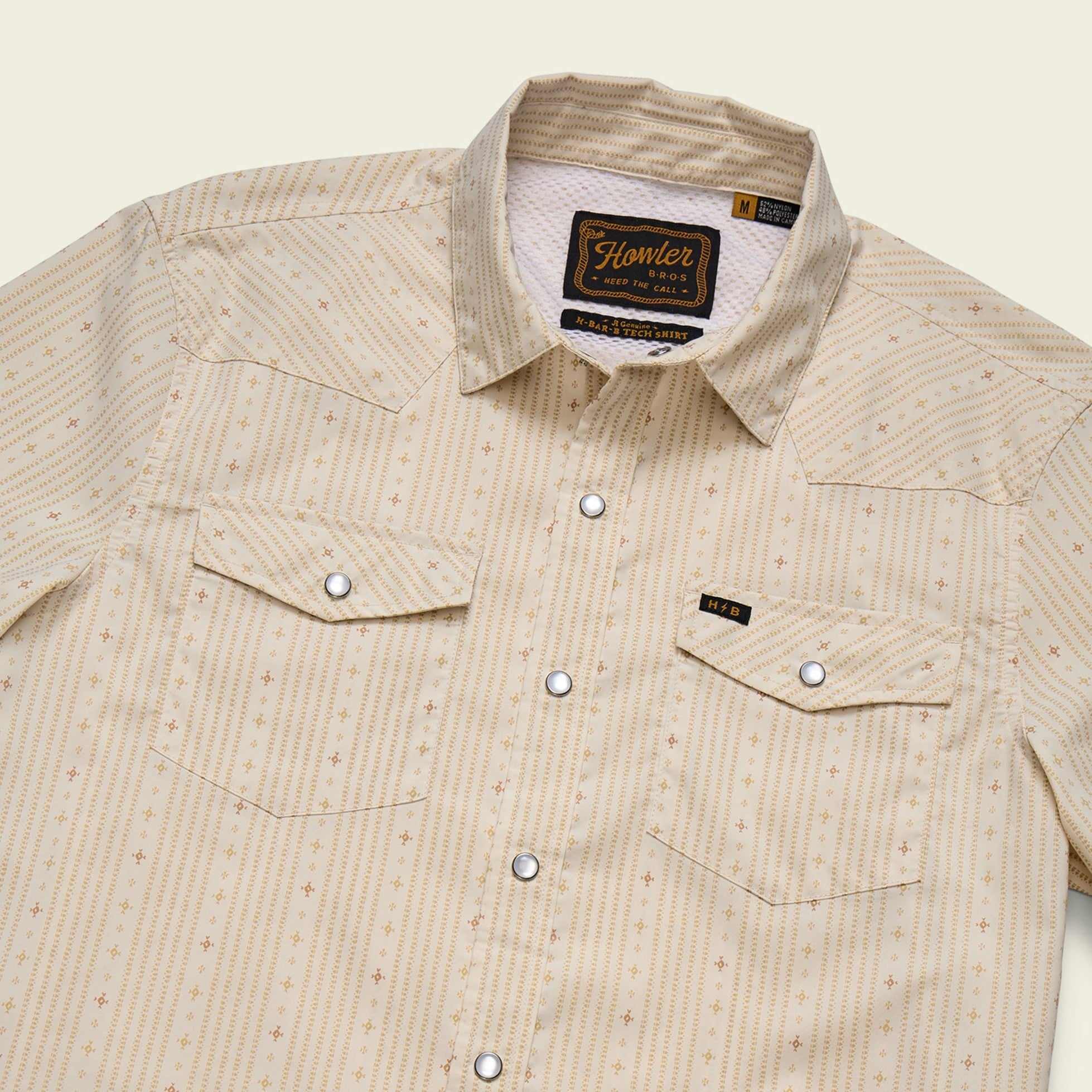 Roper's Clothing stripe performance snap shirt in Supernova Stripe: Leche, placket and yoke detail